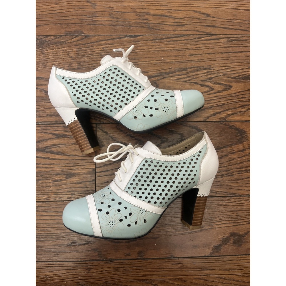 l'artiste by spring step Oxfeel Two Tone Lace Up Pump Turquoise White EUC 37/ 6